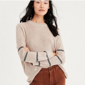 AMERICAN EAGLE Jegging Fit Ribbed Pullover Sweater
Oatmeal